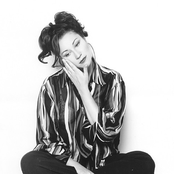 Holly Cole - List pictures