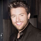 Chris Young - List pictures