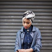 Yuna Zarai - List pictures