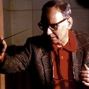 Ennio Morricone - List pictures