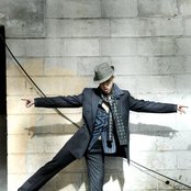 George - List pictures