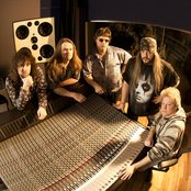 Shadow Gallery - List pictures