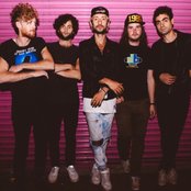 Mothxr - List pictures