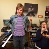 Junior Senior - List pictures