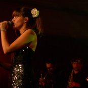 Lady Linn - List pictures