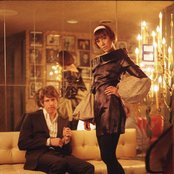 Inara George - List pictures