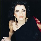 Natacha Atlas - List pictures