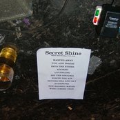 Secret Shine - List pictures