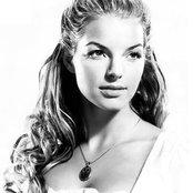 Yvonne Catterfeld - List pictures