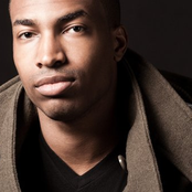 Jarell Perry - List pictures