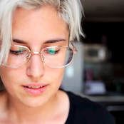 Yellow Mellow - List pictures