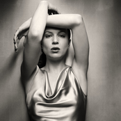 Renee Zellweger - List pictures