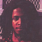 Ini Kamoze - List pictures