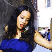 Lina - List pictures