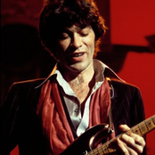 Robbie Robertson - List pictures