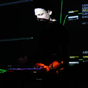 Alva Noto - List pictures