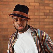 Dwele - List pictures