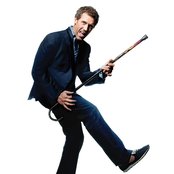 Hugh Laurie - List pictures