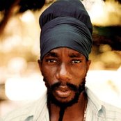 Sizzla - List pictures