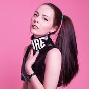 Hannah Diamond - List pictures