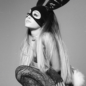 Ariana Grande - List pictures