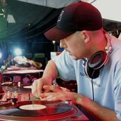 Dj Js-1 - List pictures