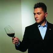 Akos - List pictures