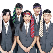 Momoiro Clover Z - List pictures
