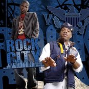 R. City - List pictures