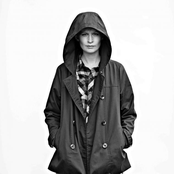 Jenny Hval - List pictures