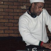 Dj Kool - List pictures