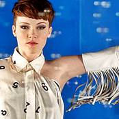 Chloe Howl - List pictures