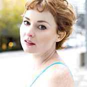 Jenn Grant - List pictures