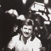 Joe Diffie - List pictures