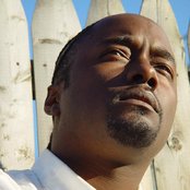 D. Brown - List pictures