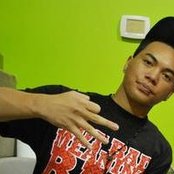 Jeff Bernat - List pictures