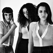 Muna - List pictures