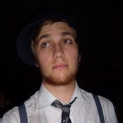 Bobby Long - List pictures