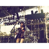 Moriah Peters - List pictures