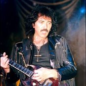 Iommi - List pictures