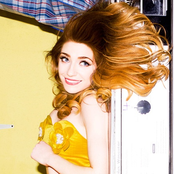 Nicola Roberts - List pictures