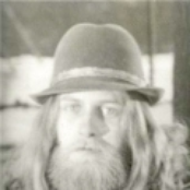 D.r. Hooker - List pictures