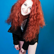 Janet Devlin - List pictures