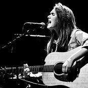 Joyce Jonathan - List pictures