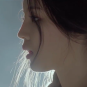 Lee Hi - List pictures