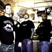 Rykers - List pictures