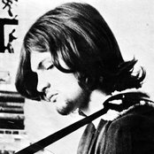 Simon Finn - List pictures