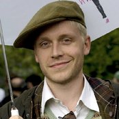 Mr Hudson - List pictures