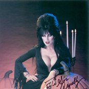 Elvira - List pictures