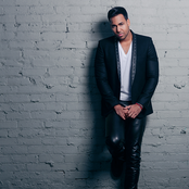 Romeo Santos - List pictures